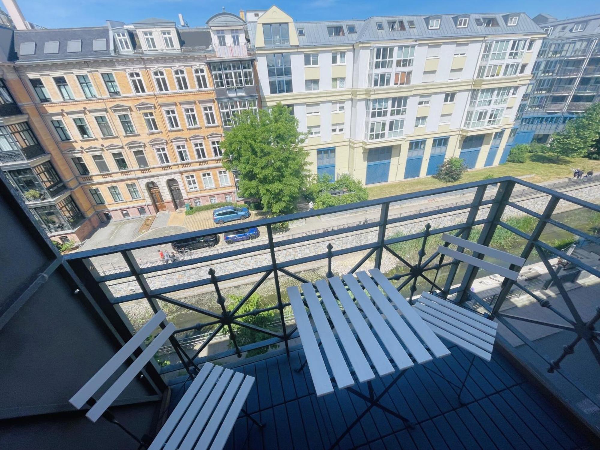 Innenstadt Refugium In Ruhiger Wasserlage+Balkon Leipzig Exterior photo
